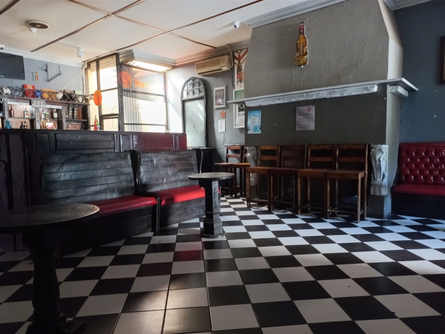 Commercial Property for Sale in Uitenhage Central Eastern Cape